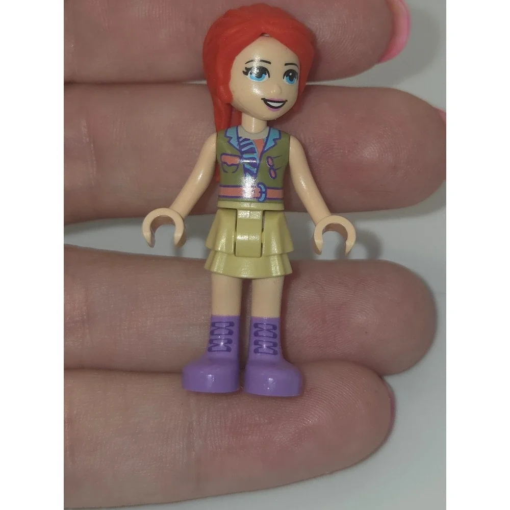 LEGO Friends Mia Minidoll Safari Outfit Red Ponytail Purple Boots Figure